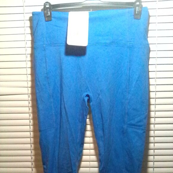 Gym leggings by Fabletics - Picture 1 of 7